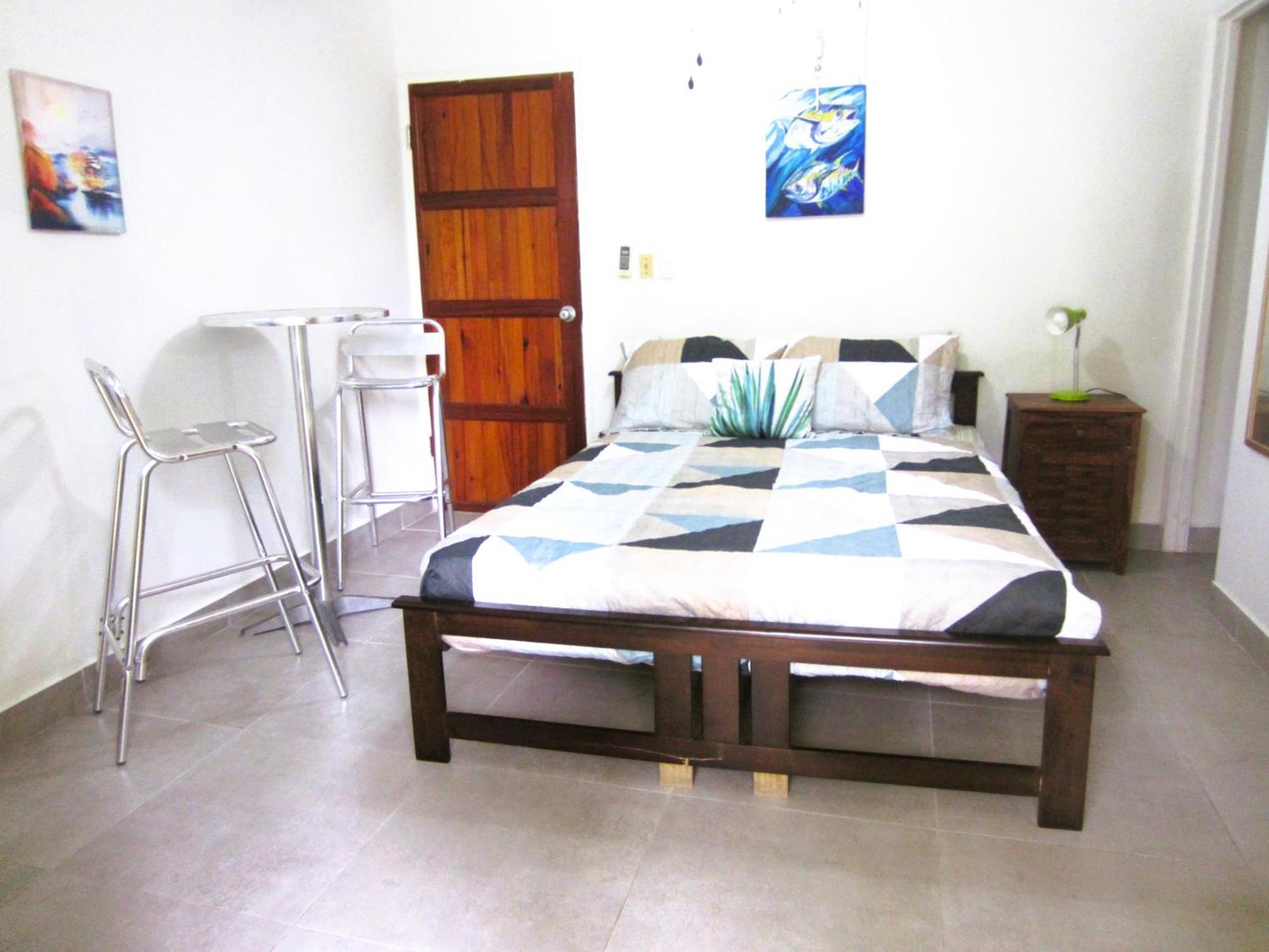 Casa Del Sol Bed And Breakfast Contadora Island Exterior photo